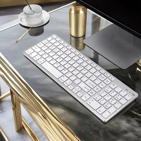 Bervolo® Újratölthető Bluetooth Billentyűzet – Scissor Switch, Multimédiás Billentyűk, Univerzális Kompatibilitás, Windows/Mac/iOS/Android, Ezüst